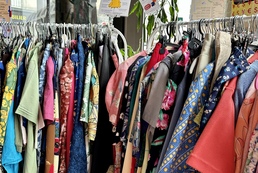 Meet me at the corner