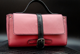 Boutique de maroquinerie artisanale