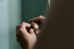 Recherche local pour artisan plombier / bâtiment